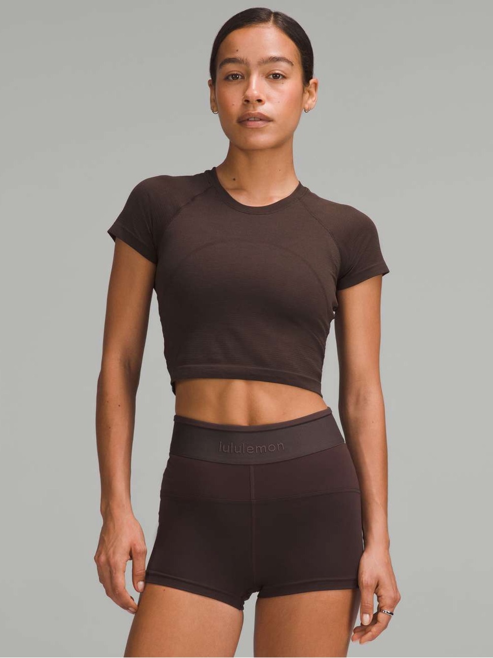 Lululemon Swiftly Tech Cropped Short-Sleeve Shirt 2.0 size 2 in Espresso Brown